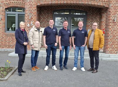 Wirtschaftstour des Landrates Landkreis Cuxhaven_Thorsten Kr&uuml;ger zu Besuch bei Alfred Br&uuml;njes Bauunternehmen_Copyright Landkreis Cuxhaven