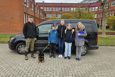 Zukunftstag 2026 beim Bereich Veterin&auml;rwesen des Landkreises Cuxhaven mit Bereichsleitung Frau Dr. Tolmien-Burfeindt_Copyright Landkreis Cuxhaven